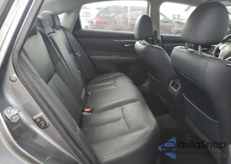 2018 Nissan Altima 2.5 из США, поврежденный, VIN 1N4AL3AP2JC238317